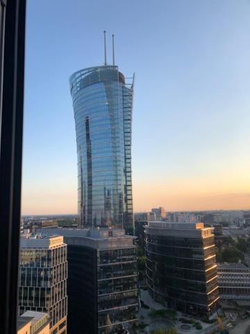 Luxury Apartments In Platinium Towers Варшава Экстерьер фото