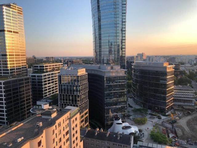 Luxury Apartments In Platinium Towers Варшава Экстерьер фото